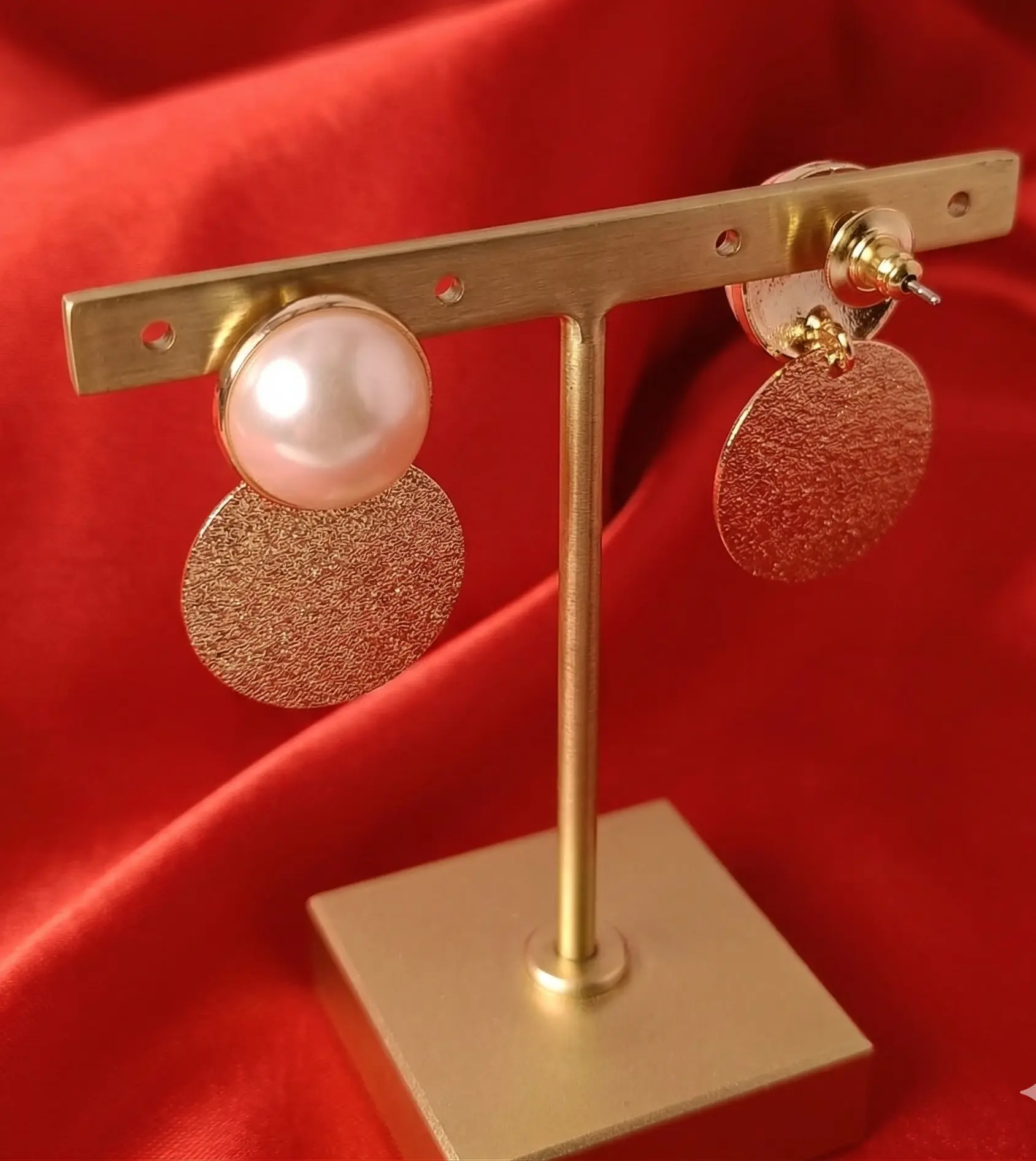 Golden Luna Textured Disc & Pearl Drop Stud Earrings - Vintage-Inspired Statement Jewelry